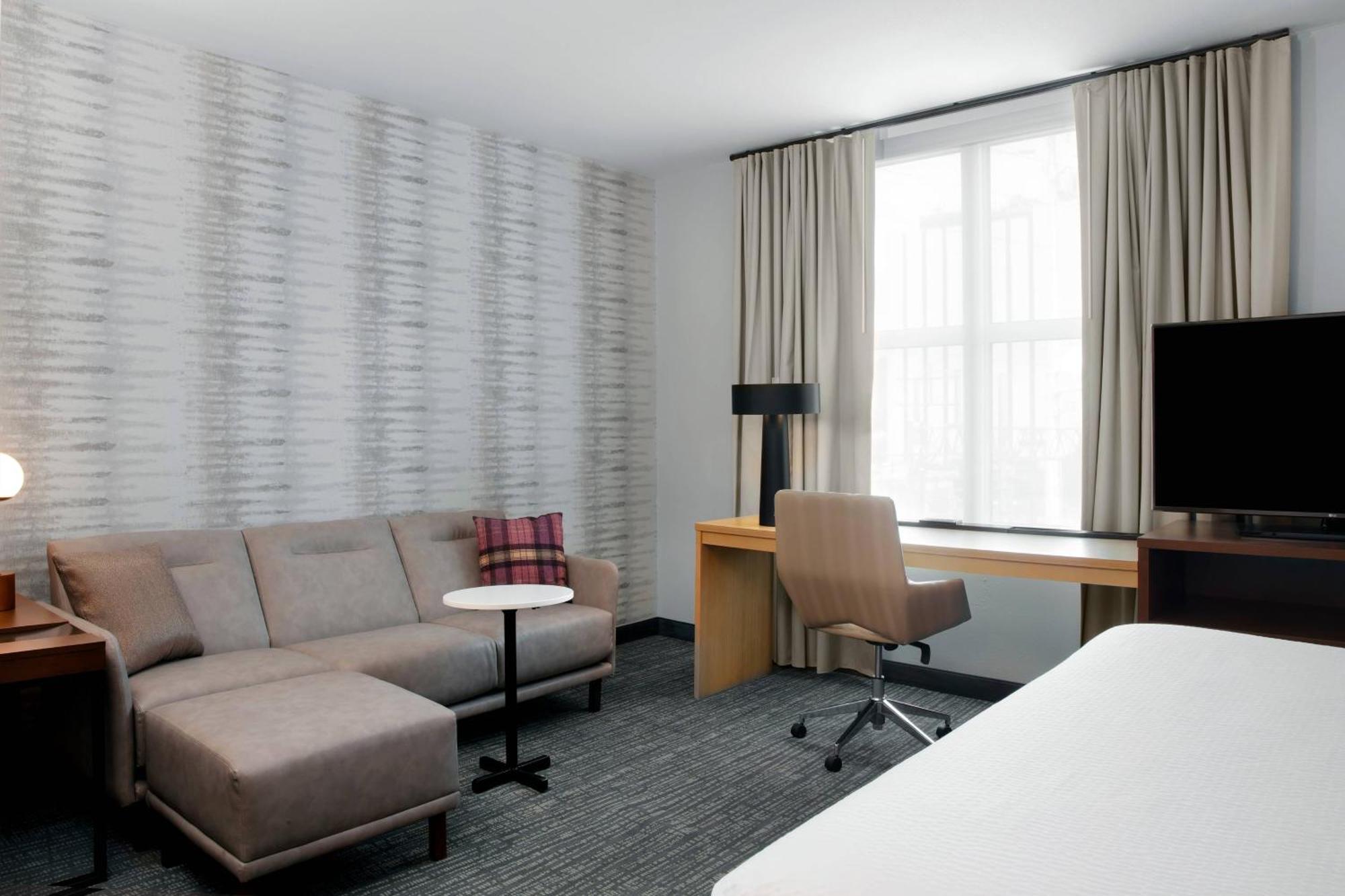By Marriott Norwalk