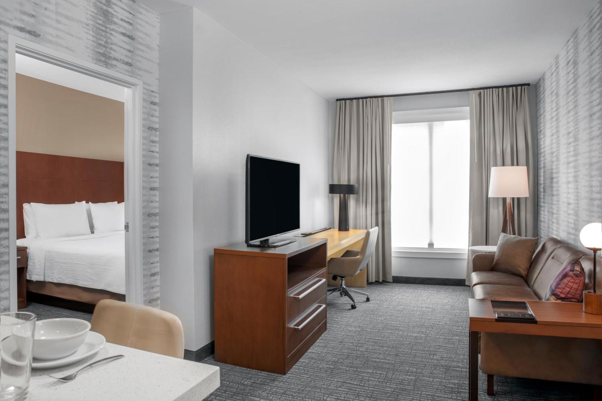 By Marriott Hotel Norwalk